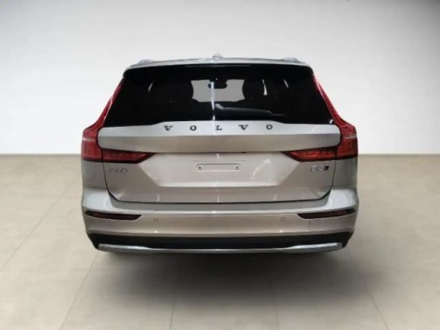 Volvo V60 Cross Country Ultimate
