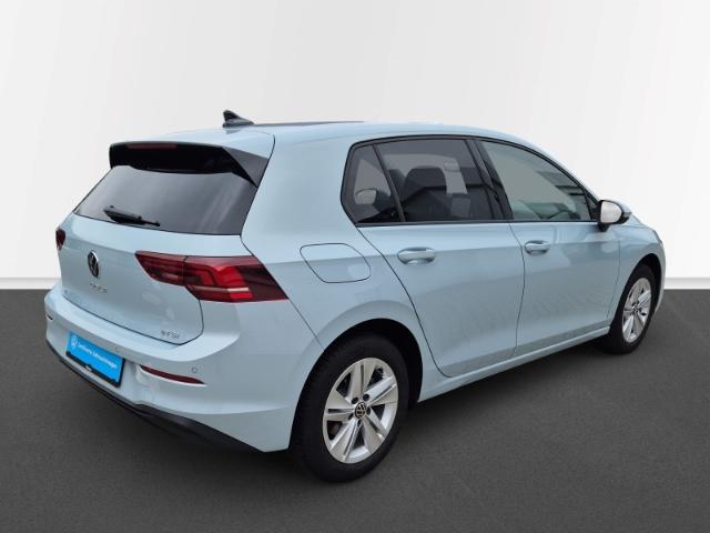 Volkswagen Golf 1.5 eTSI DSG Golf VIII Life