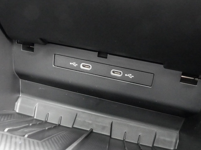 Volkswagen Tiguan 4Motion DSG R-Line