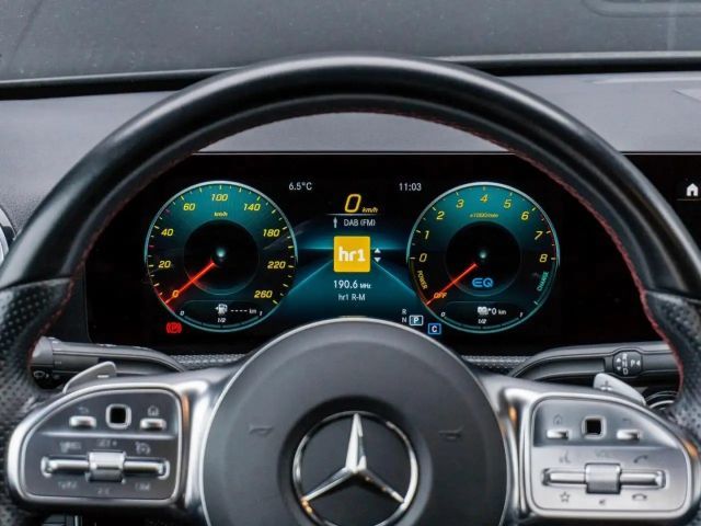 Mercedes-Benz A 250 A 250 e AMG Line