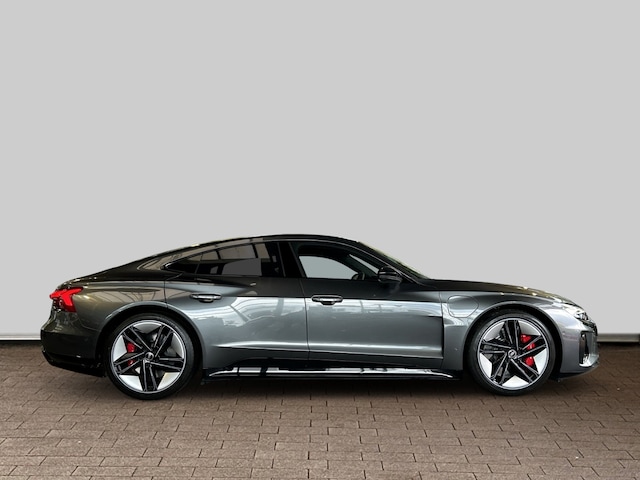 Audi RS e-tron GT Quattro