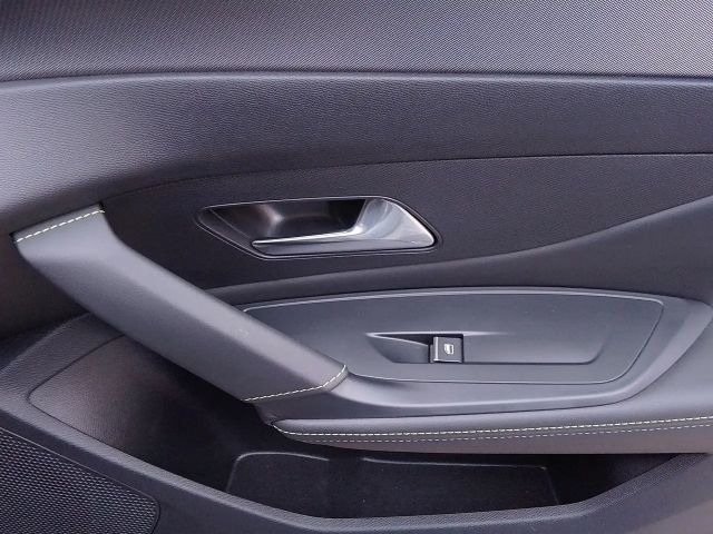 Peugeot 408 130 EAT8 GT-Line PureTech