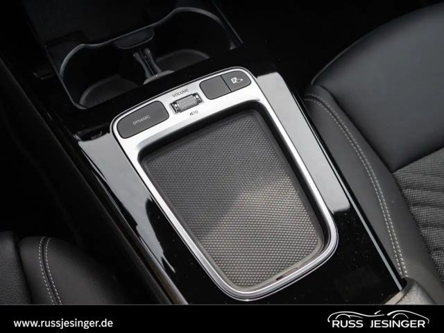 Mercedes-Benz A 200 Progressive