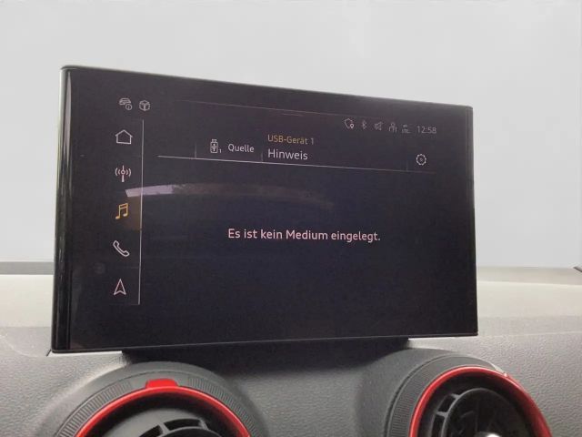 Audi Q2 35 TFSI S-Line