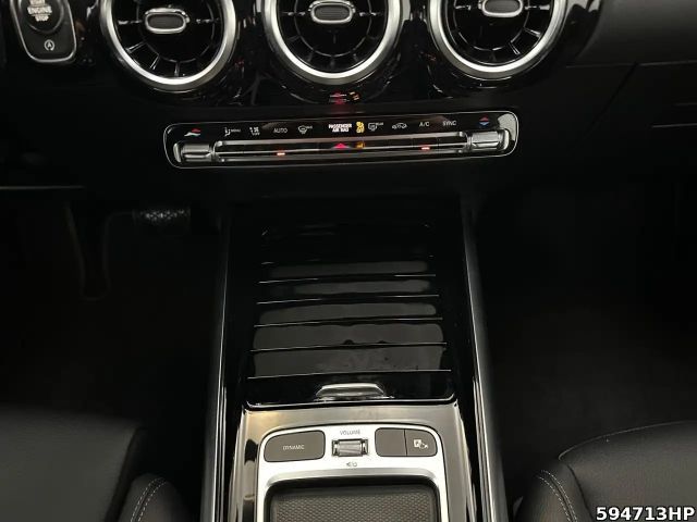 Mercedes-Benz GLA 200 Progressive