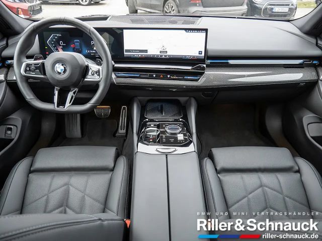 BMW 520 520i M-Sport Sedan