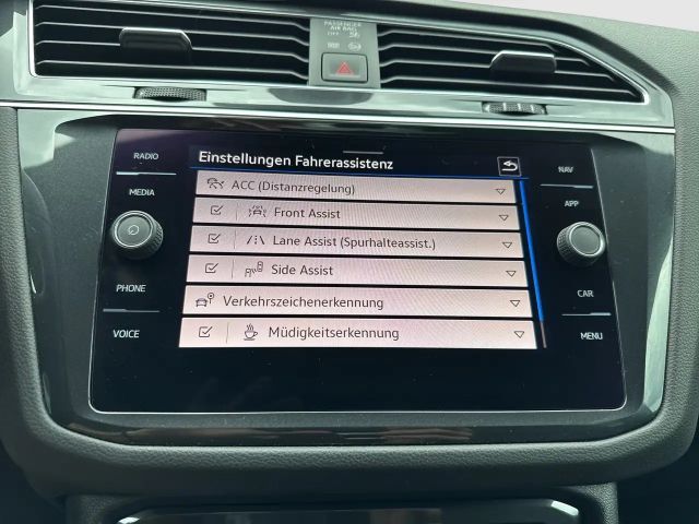 Volkswagen Tiguan 4Motion DSG R-Line