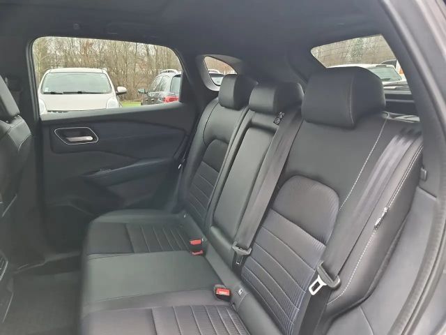 Nissan Qashqai DIG-T Tekna