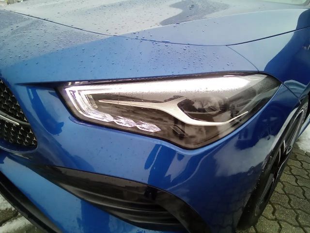 Mercedes-Benz CLA 180 AMG Line Shooting Brake