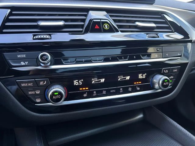 BMW 530 530e M-Sport xDrive