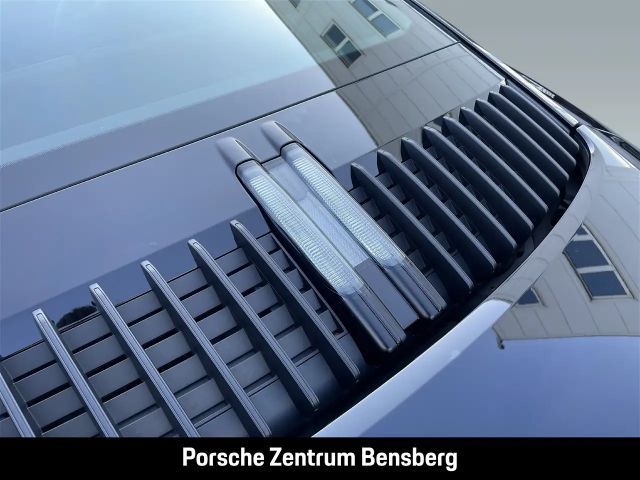 Porsche 992 Carrera Coupé GTS