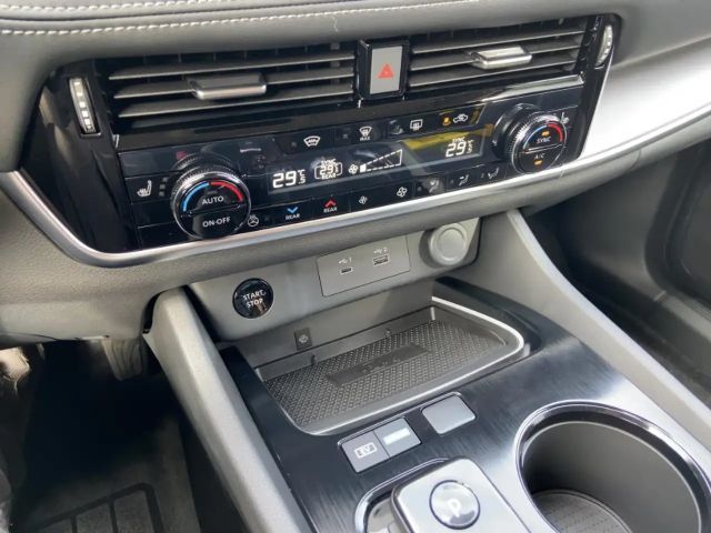 Nissan X-trail AWD N-Connecta