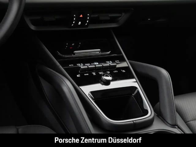 Porsche Cayenne Panoramadach  Bose LED-Matrix
