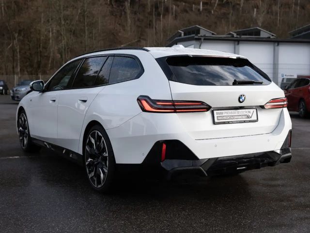 BMW 520 520d M-Sport Touring