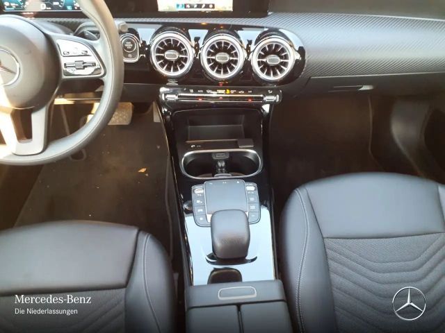 Mercedes-Benz A 200 Style