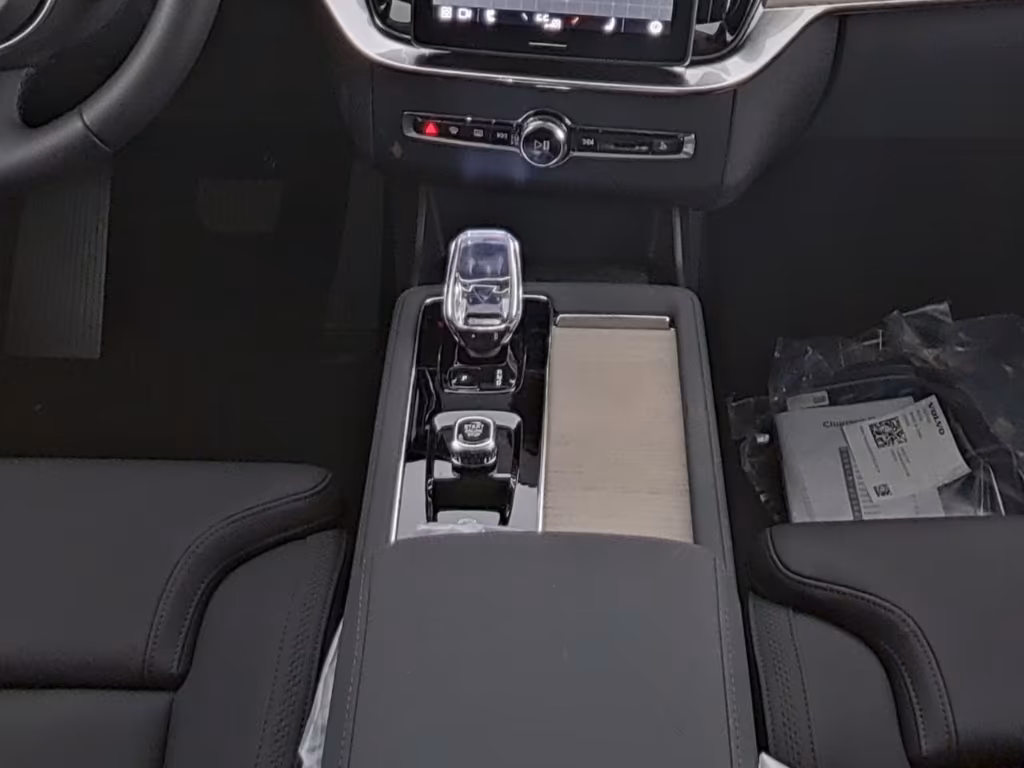 Volvo XC90 Dark Recharge Ultra