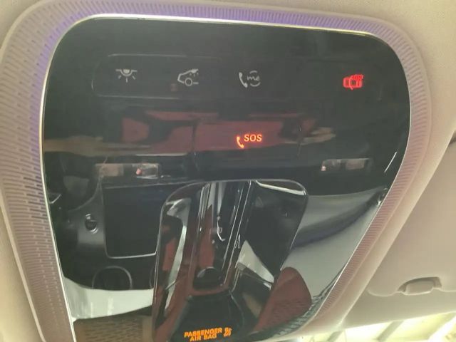 Mercedes-Benz C 180 AVANTGARDE Sedan