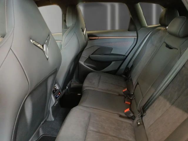 Cupra Terramar 1.5 e-Hybrid VZ