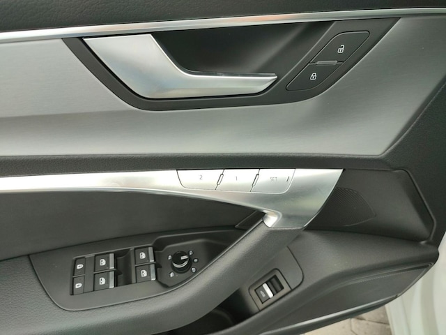 Audi S6 Quattro Sedan