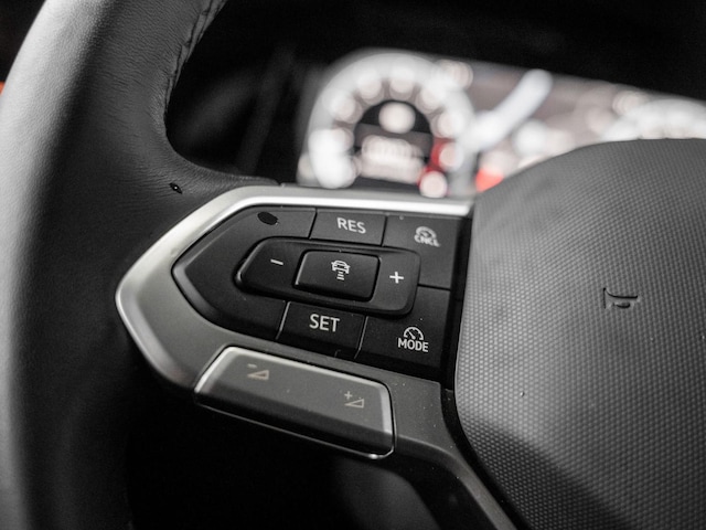 Volkswagen Golf 1.5 TSI Golf VIII