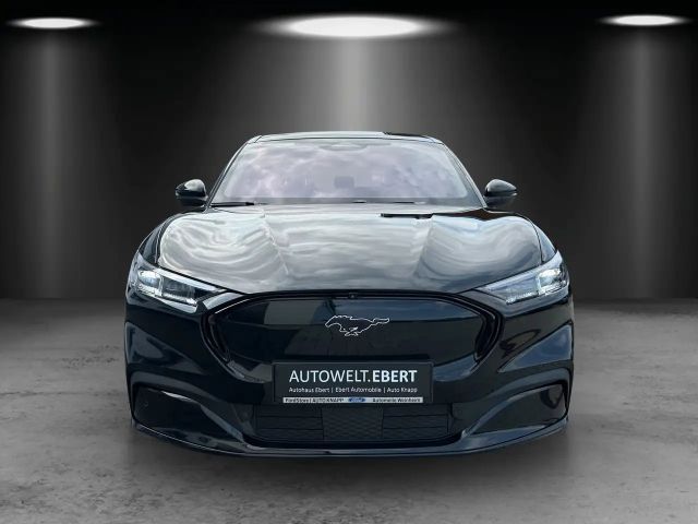 Ford Mustang Mach-E AWD