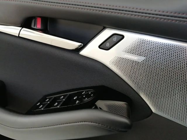 Mazda 3 Exclusive-line