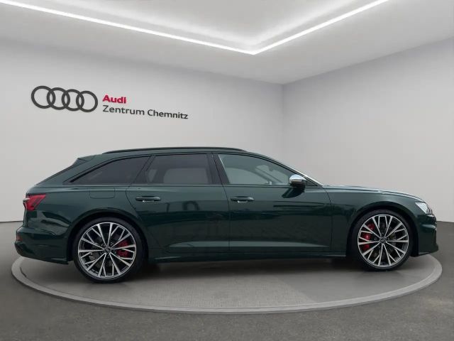 Audi S6 Avant Quattro