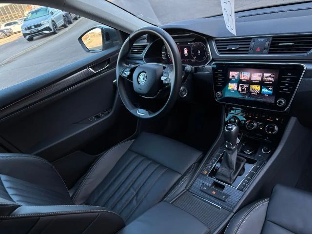 Skoda Superb 2.0 TDI 4x4 Combi Style Style