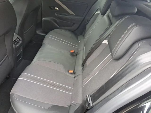 Opel Astra GS-Line Grand Sport