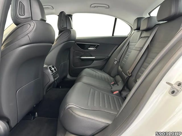 Mercedes-Benz C 300 AMG Line Sedan