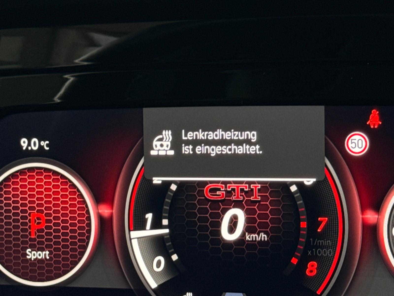 Volkswagen Golf DSG GTI IQ.Drive