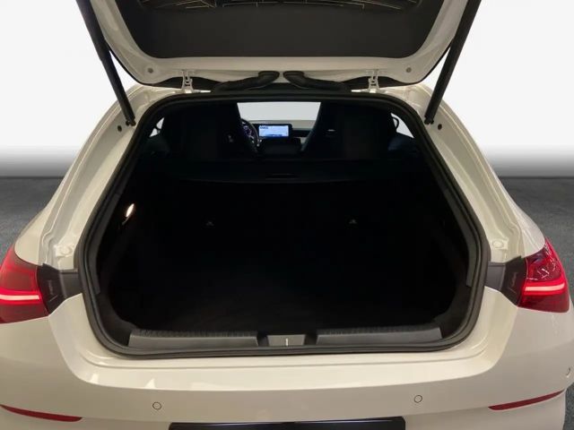 Mercedes-Benz CLA 180 CLA