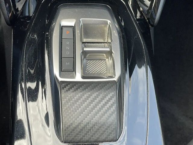 Peugeot 2008 Allure Pack EAT8 PureTech