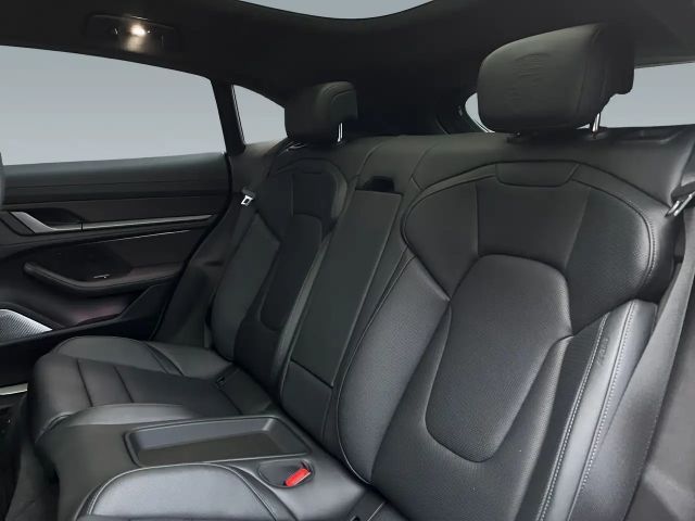 Porsche Taycan Cross Turismo Turbo