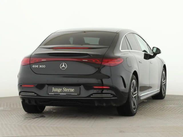 Mercedes-Benz EQE 300 AMG Line Sedan