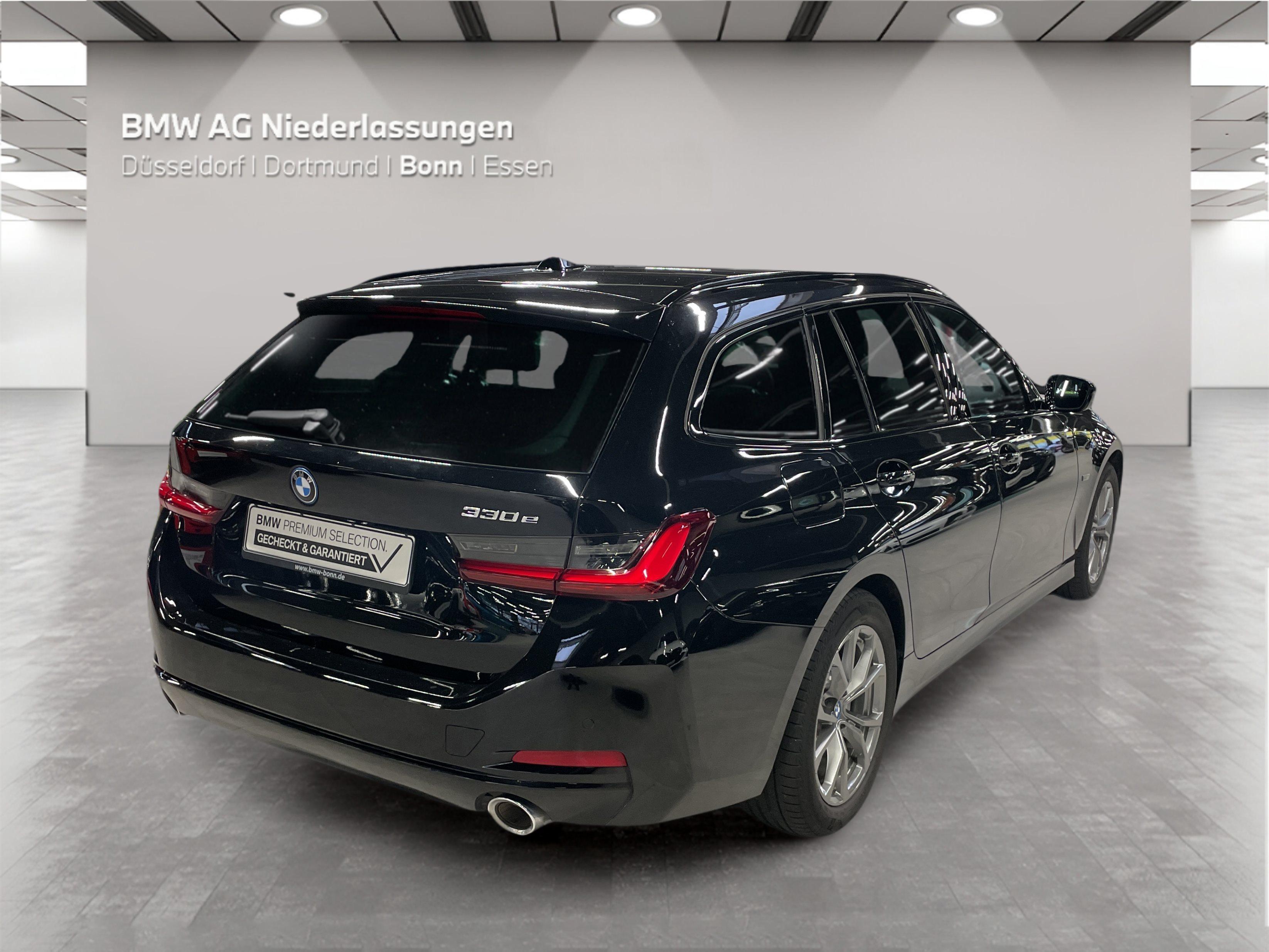BMW 330 330e Touring