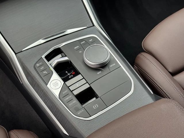 BMW 320 320d M-Sport Touring xDrive