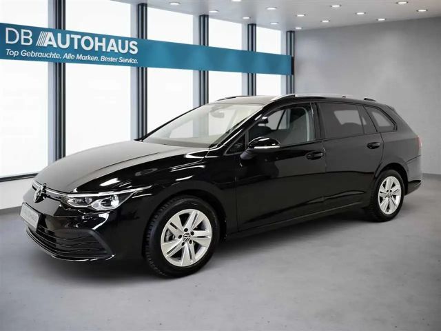 Volkswagen Golf 1.5 eTSI DSG Life