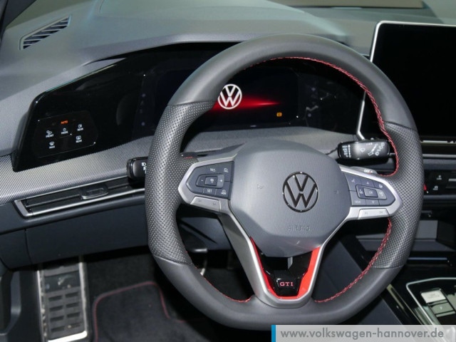 Volkswagen Golf 2.0 TSI DSG GTI