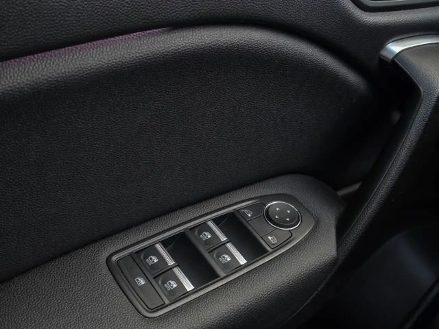 Renault Captur II Intens1.3TCe 140 Navi RFK GSD Full-LED