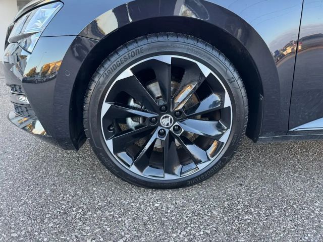Skoda Superb Sportline iV