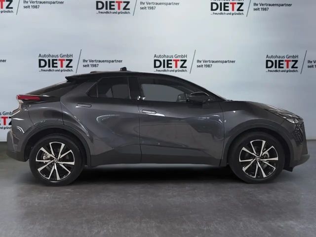 Toyota C-HR Hybride Team D Voorwielaandrijving
