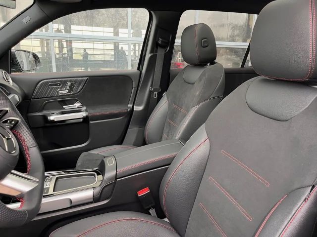 Mercedes-Benz EQB 350 4MATIC