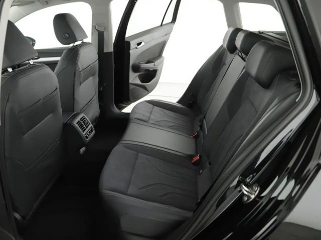 Volkswagen Golf Business DSG Variant