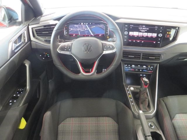 Volkswagen Polo 2.0 TSI DSG