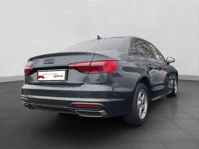 Audi A4 30 TDI S-Tronic Sedan