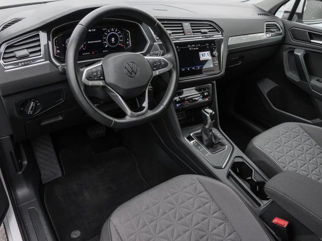 Volkswagen Tiguan DSG Life eHybrid