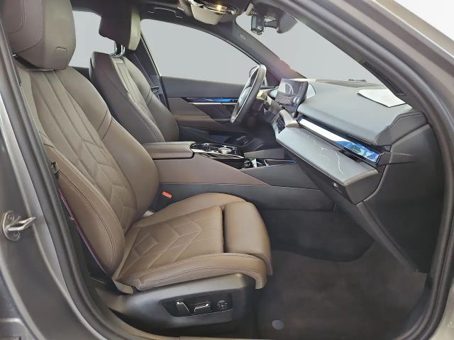 BMW i5 M-Sport M60 Touring xDrive