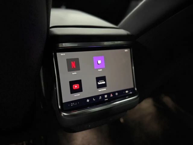 Tesla Model S Plaid