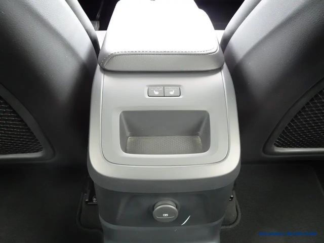 Volvo XC60 AWD R-Design Recharge T6